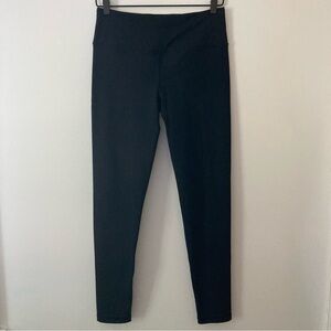 Victoria’s Secret Knockout leggings black size M